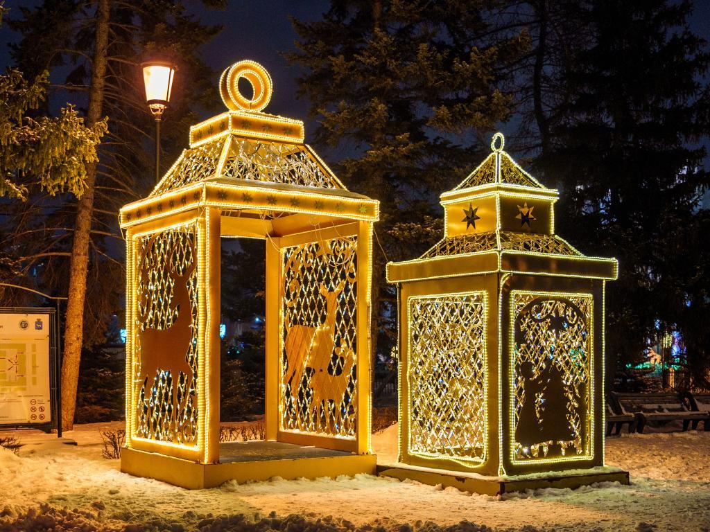 Новогоднее освещение улиц под ключ – пример работы компании JOYLED