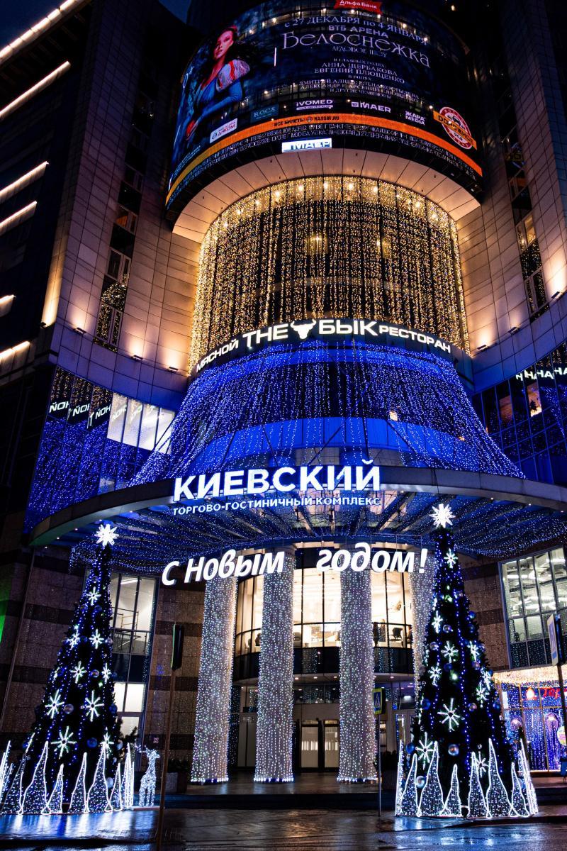 Украшение фасада динамическим светом под ключ – заказать проектирование системы освещения здания, установку архитектурной подсветки от JOYLED