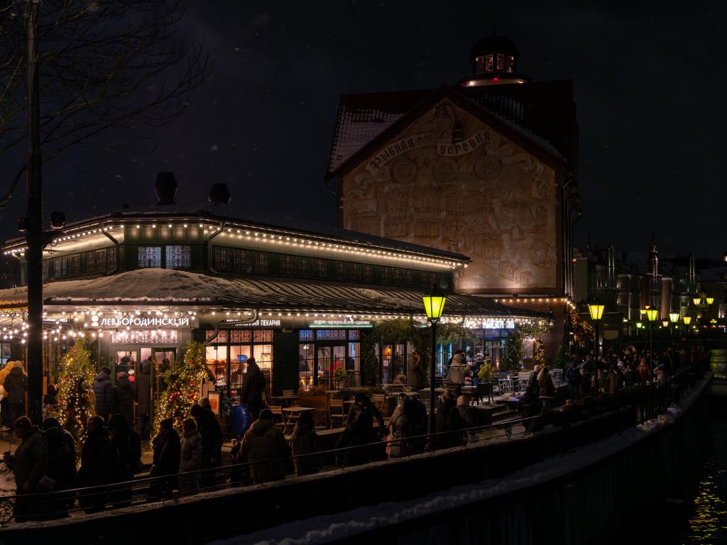 Украшение светом кафе и ресторанов – заказать контурное освещение, установку неоновой подсветки от JOYLED