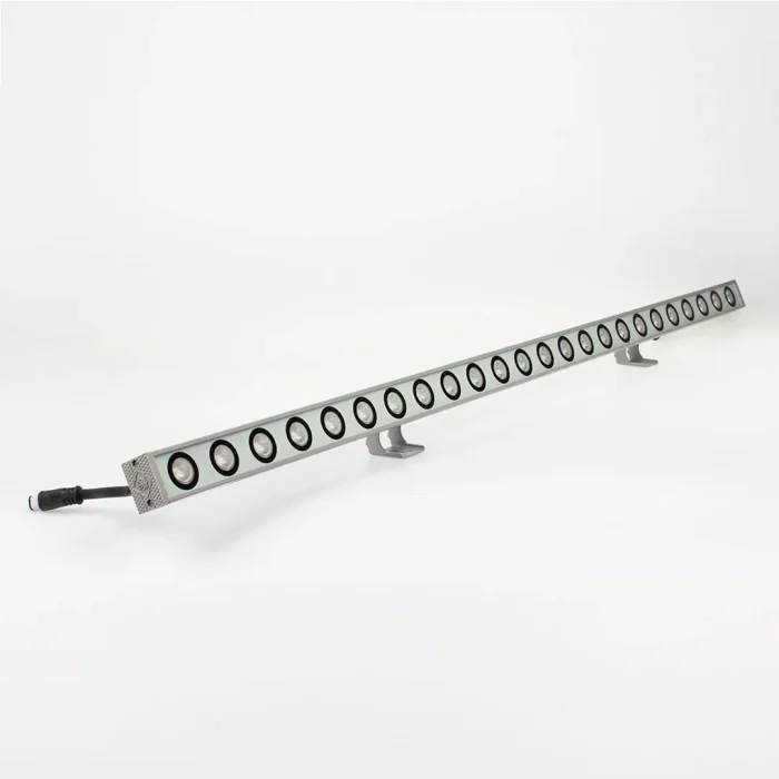 lineynyy_svetodiodnyy_prozhektor_v152_24w_dc24v_warm_white.jpg Линейный светодиодный прожектор V152 (24W, DC24V, warm white)